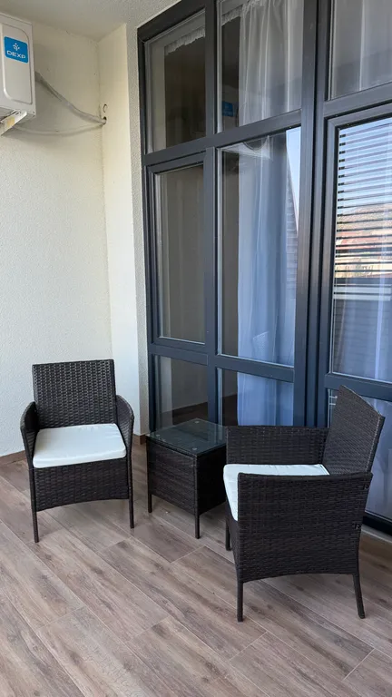 Апартамент у моря