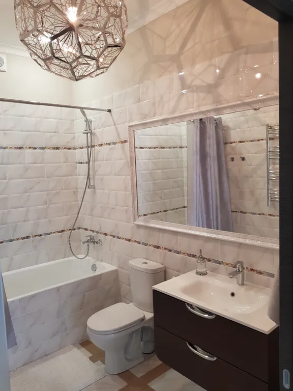 Вилла на 2 линии от моря