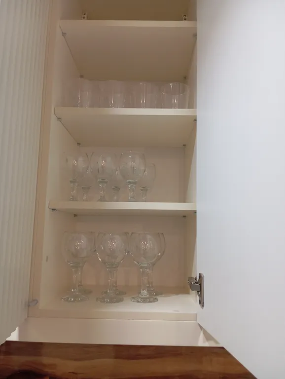 Комфортная квартира на берегу реки с живописным видом на горы