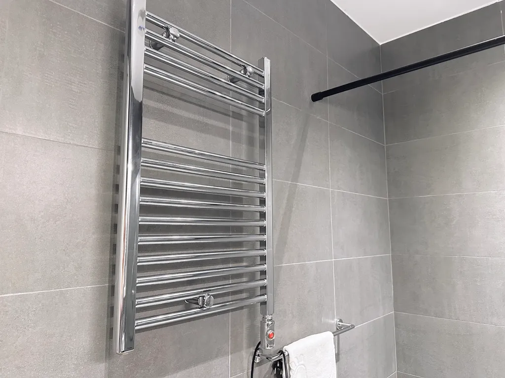 Просторный апартамент с видом на горы и море Crowne Plaza