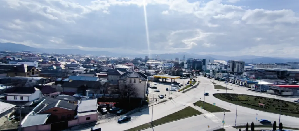 Квартира с панорамным видом на город и горы