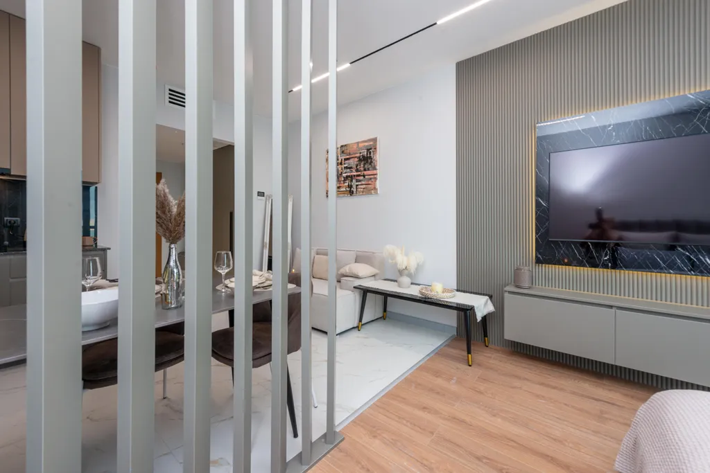 Oceanview Mood by Aesthaven