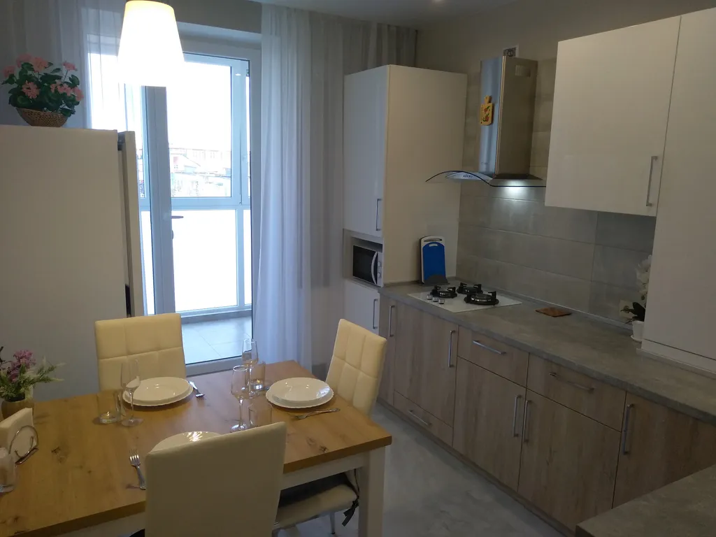 Новая квартира у Нахимовского училища