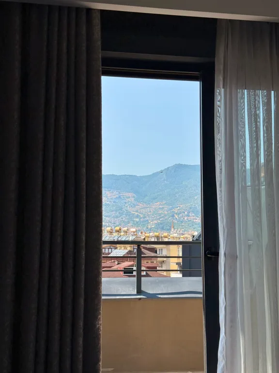 SA Apartments! Luxury 2bd Flat 150m to the Beach