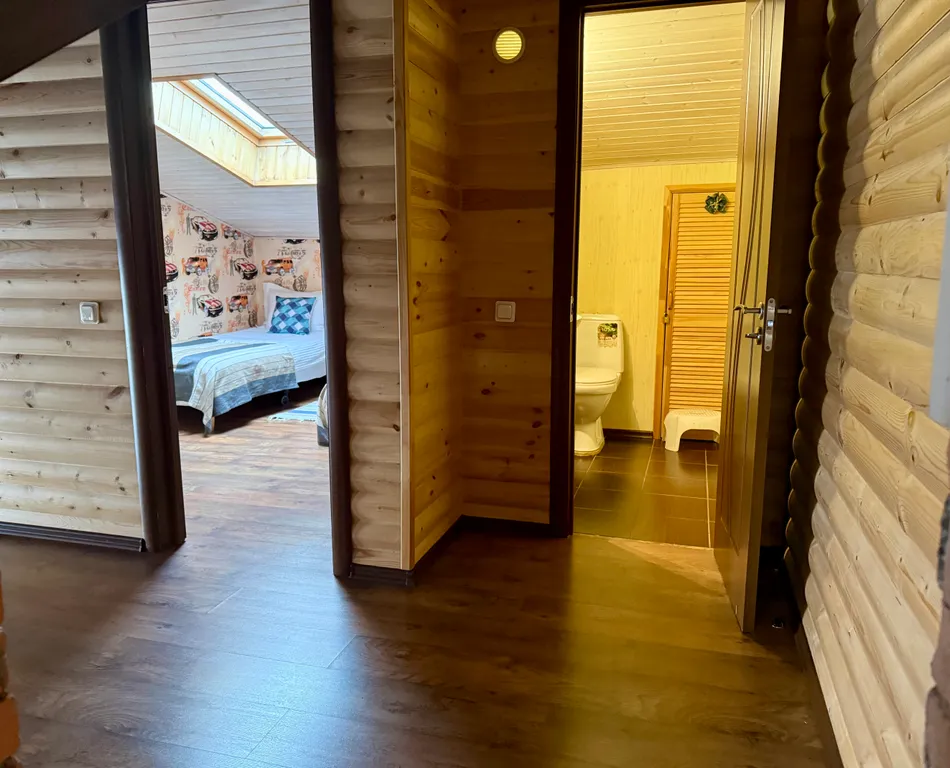 Двухуровневая мансарда с видом на Замок