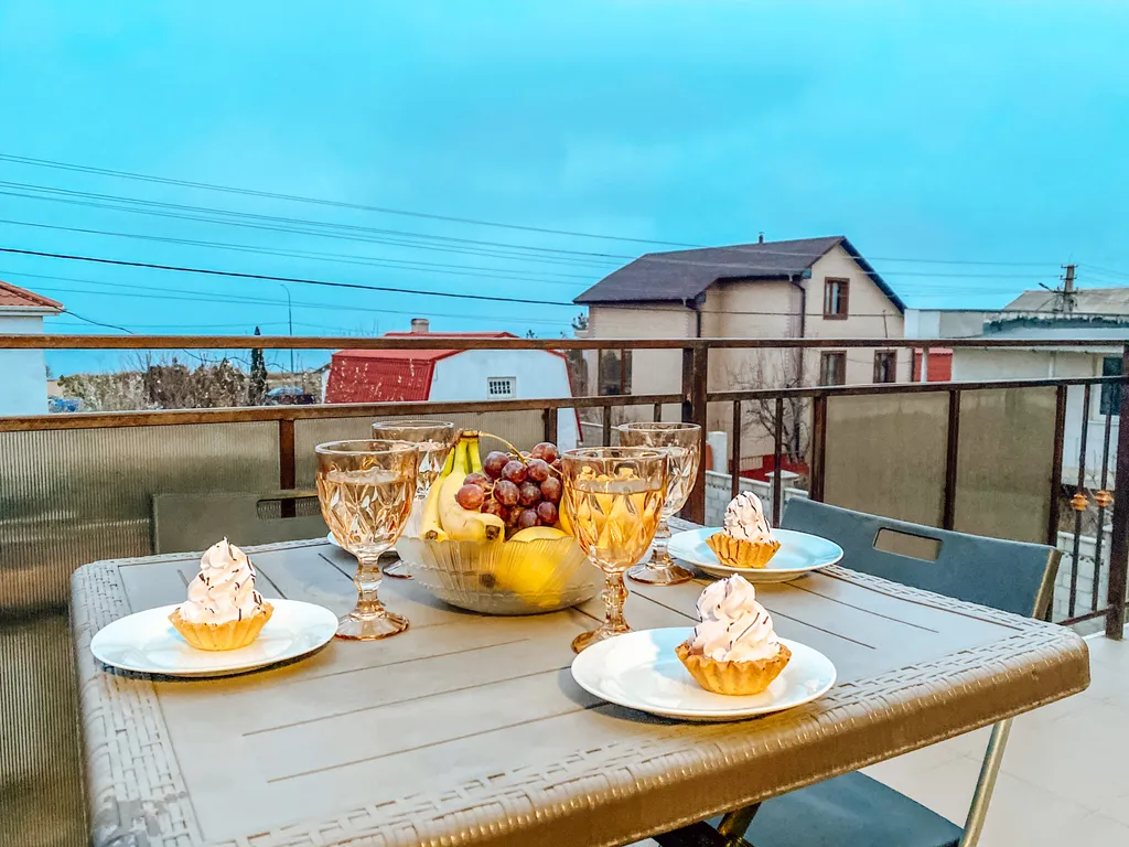 Квартира 2-комнатная Квартира — Севастополь