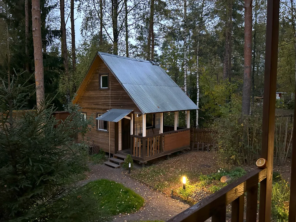 Коттедж Коттедж у озера с камином Сосновый Дом — Орехово