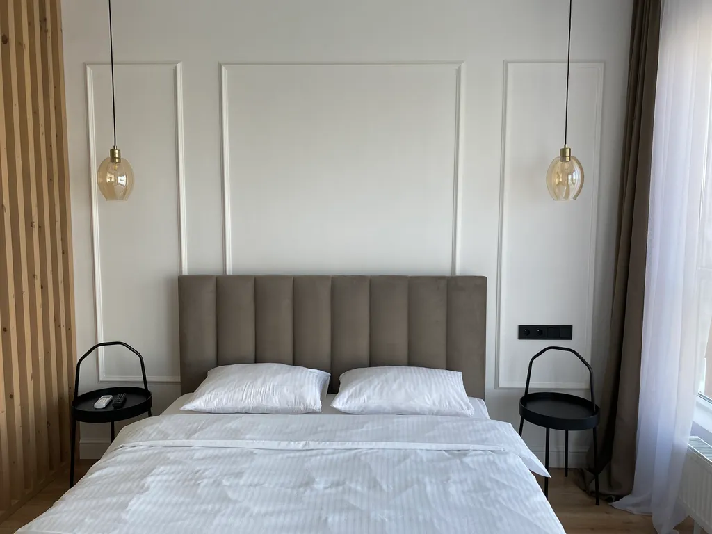 Студия с панорамными окнами