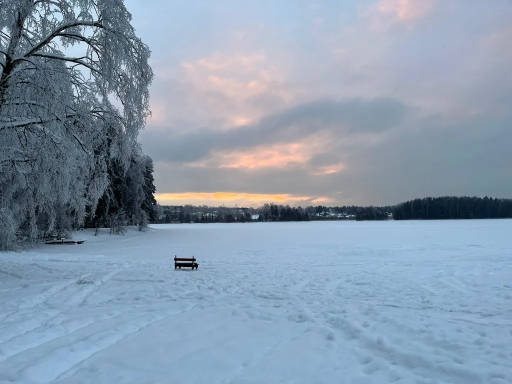 Дом с 3 спальнями и Баней у Медного озера