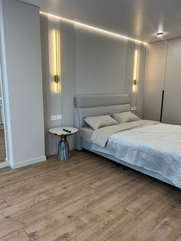 Комфортабельная трёхкомнатная квартира с шикарной территорией