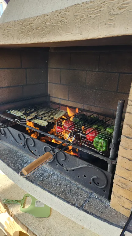 Коттедж Дом на первой линии Азовского моря — Кучугуры