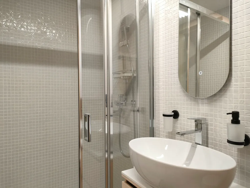 Коттедж Двухместный барнхаус на берегу озера — Плодовое