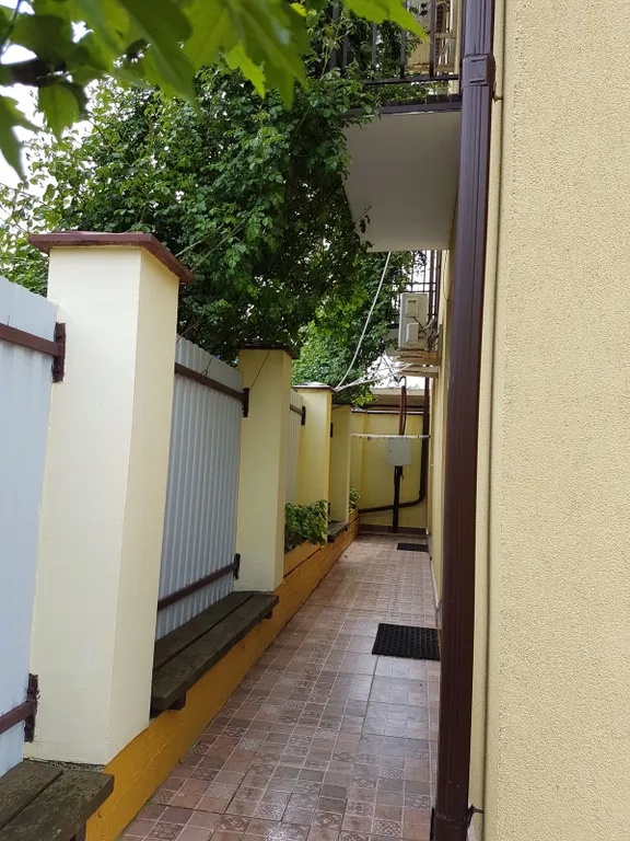 Семейная комната с отдельным выходом во двор