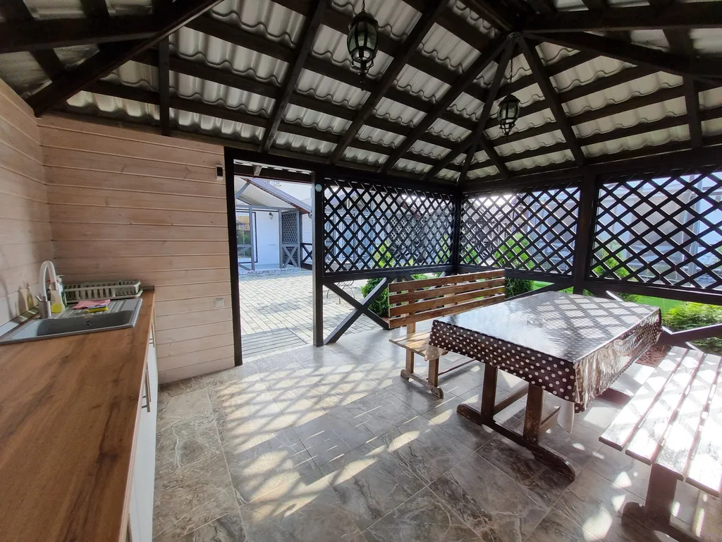 Коттедж Уютный домик на первой линии Азовского моря — Кучугуры