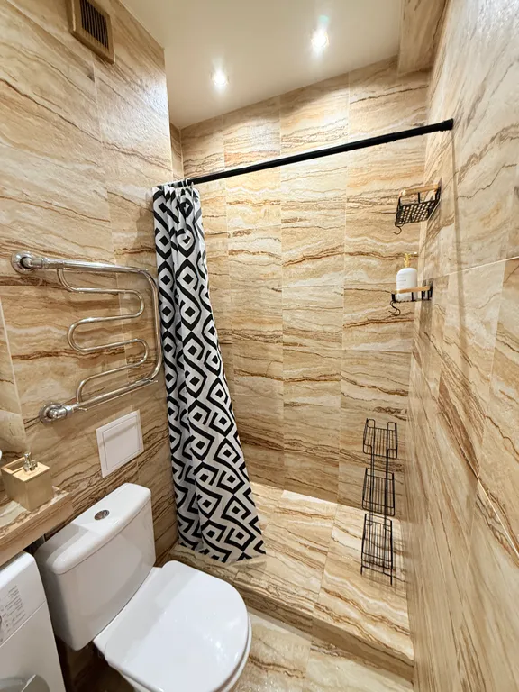 Уютная и стильная квартира с видом на море