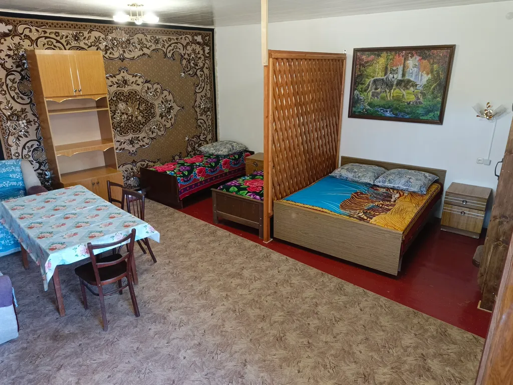 Уютный номер с большим свободным пространством до восьми человек