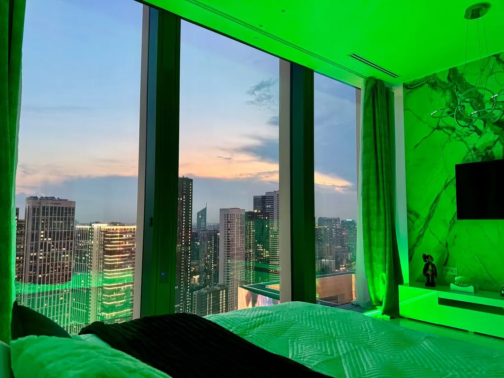 Квартира Квартира Sky City Moscow Уютная студия с Аэрохоккеем в Москва Сити. — Москва