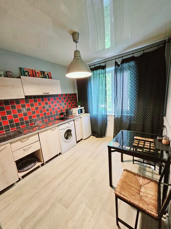 Квартира в центре у метро Березовая роща