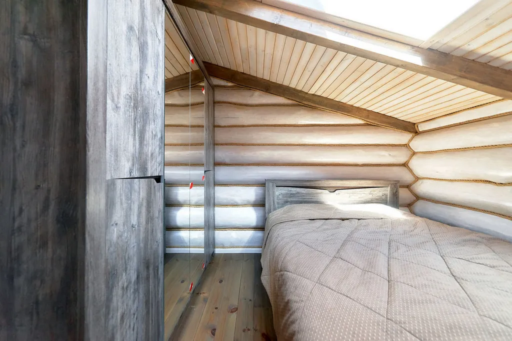 Шале с баней бассейном и видом на озеро