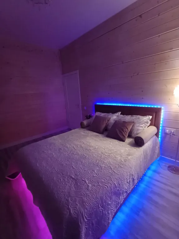 Уютный дом в современном стиле рядом с гоночной трассой на Новой Риге