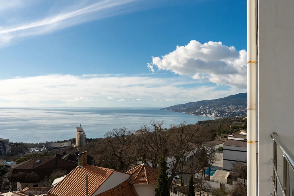 Уютный апартамент La Siesta Yalta с видом на море