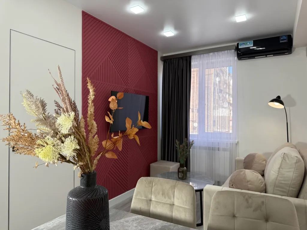 New trendy 1bd apt, Unbeatable location