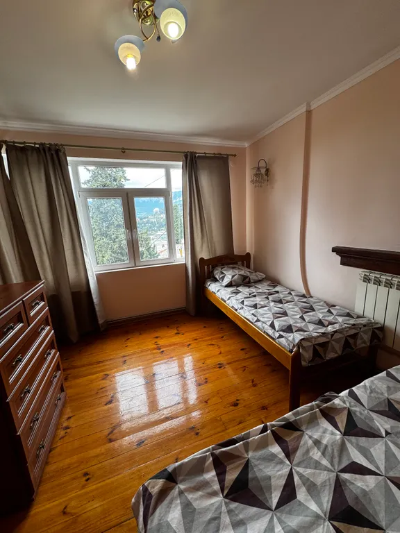 Квартира рядом с Массандровским пляжем