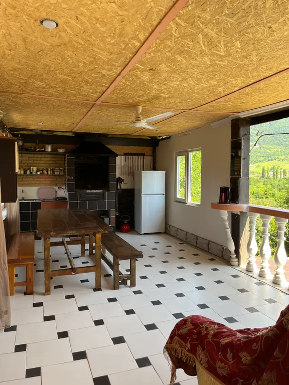 Коттедж Коттедж «Басиат» с видом на горы — Сухум