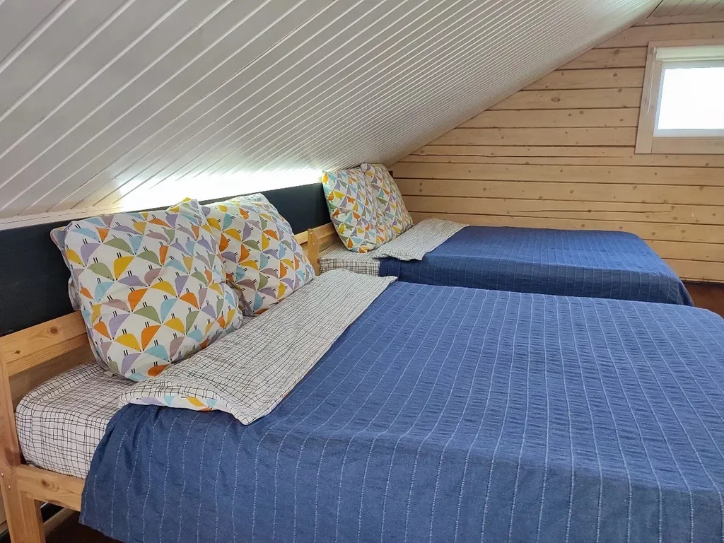 Уютный загородный дом в черте города