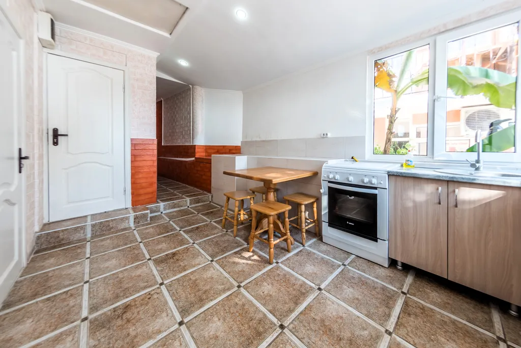 Коттедж 2-комнатный Дом — Нижнее Учдере