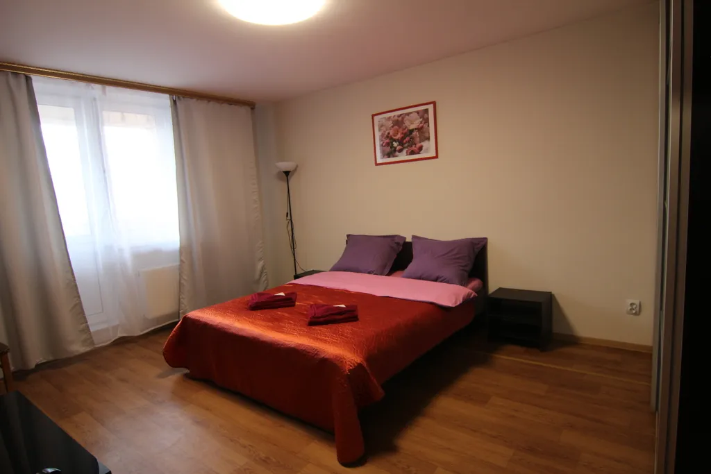 Двухкомнатная квартира люкс в спальном районе