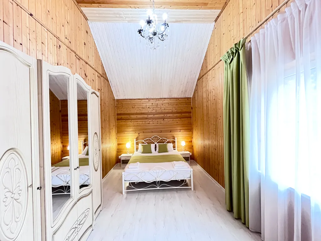 5-комнатный Дом