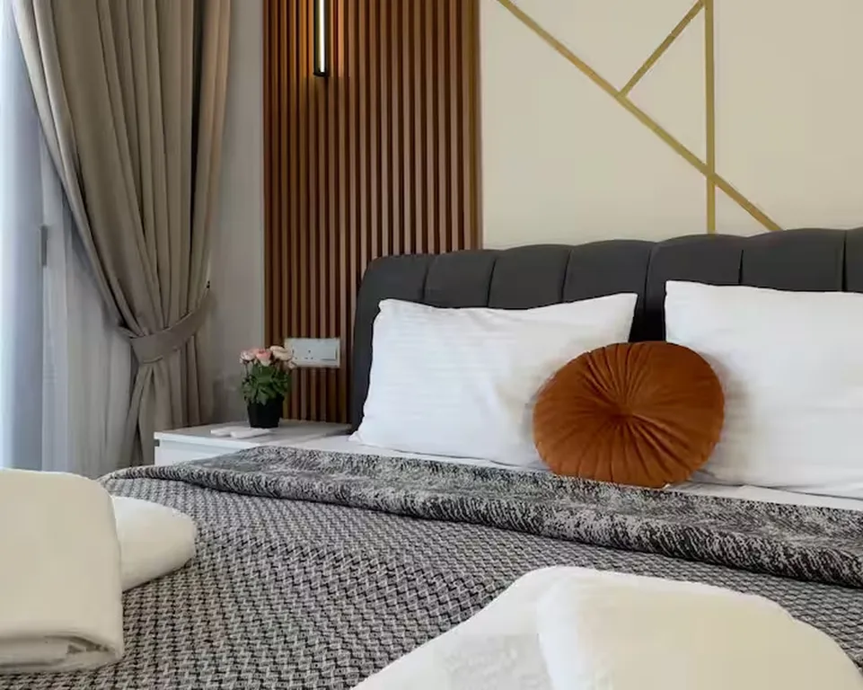 1-комнатная Квартира — аренда посуточно в Искеле