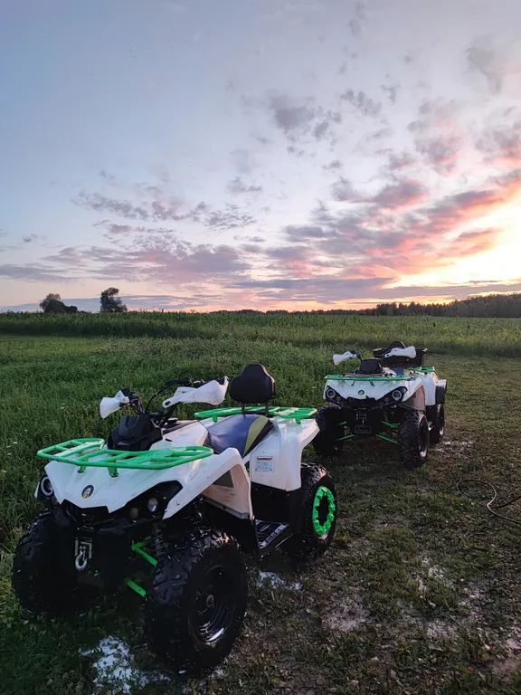 Просторный деревянный коттедж половина дома 2 этажа 4Л