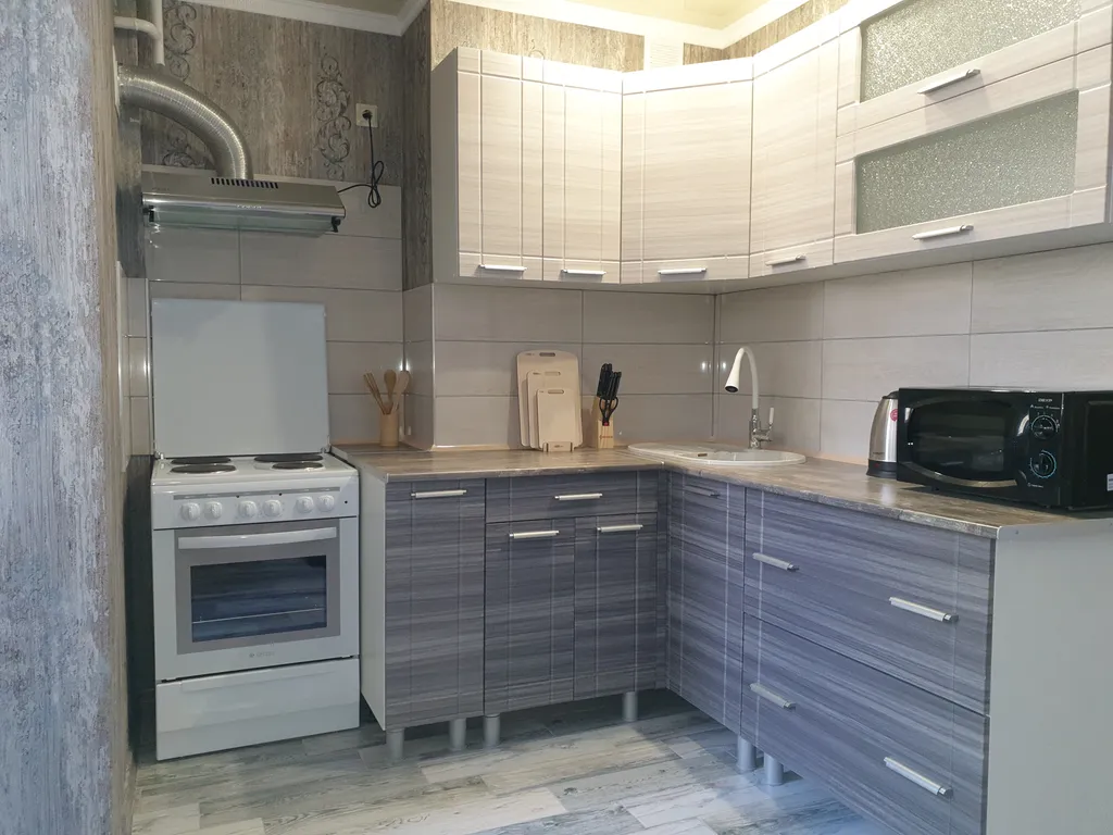 Новая благоустроенная квартира в хорошем районе