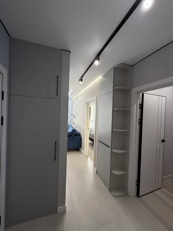 Стильная квартира в доме комфорт класса в пригороде