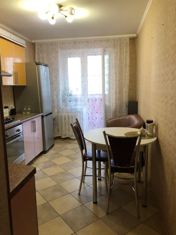 Уютная квартира в новом доме — аренда посуточно в Саратов