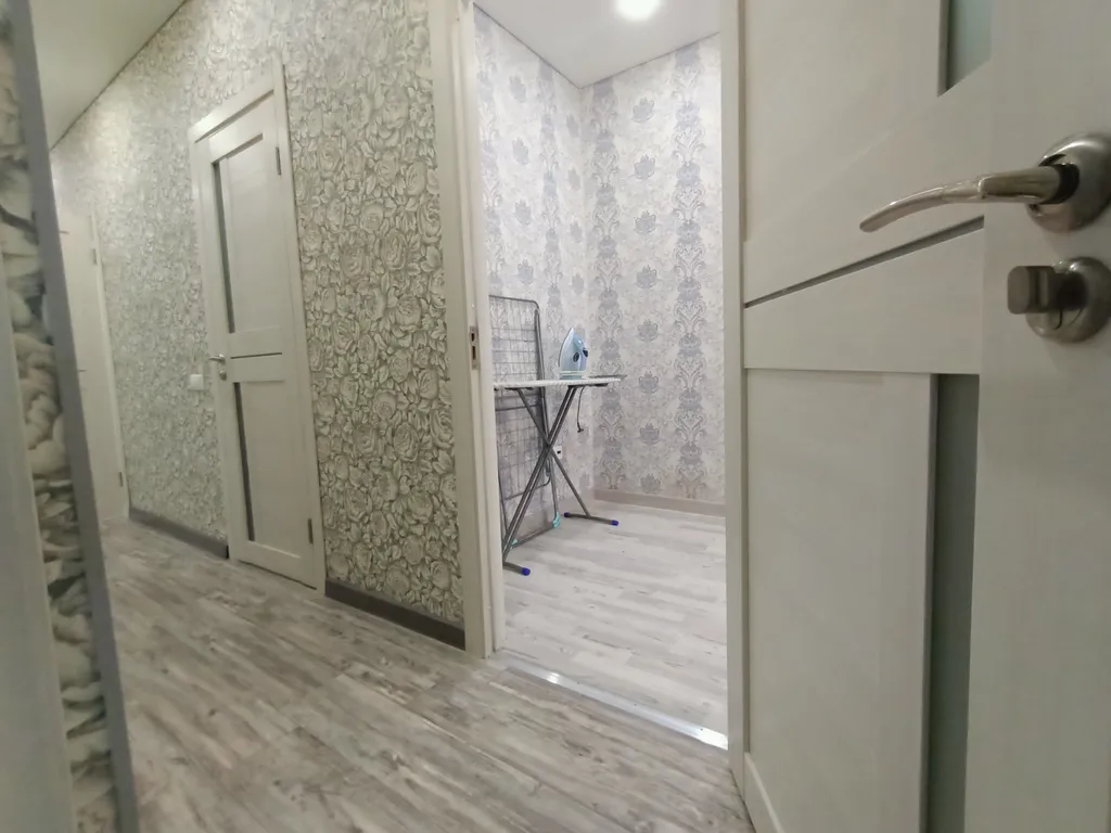 Центр, в новом доме у Чаши Казан Одна станция метро до Кремля