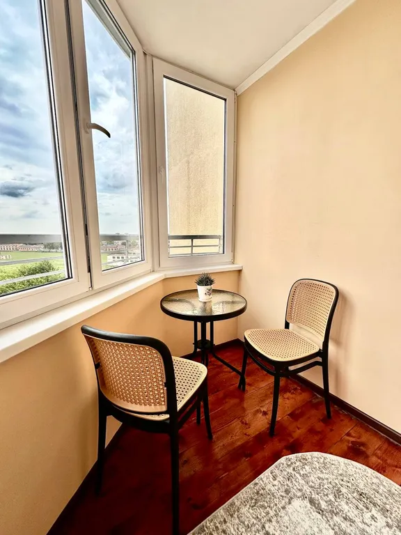 Однокомнатная квартира- студия в центре города