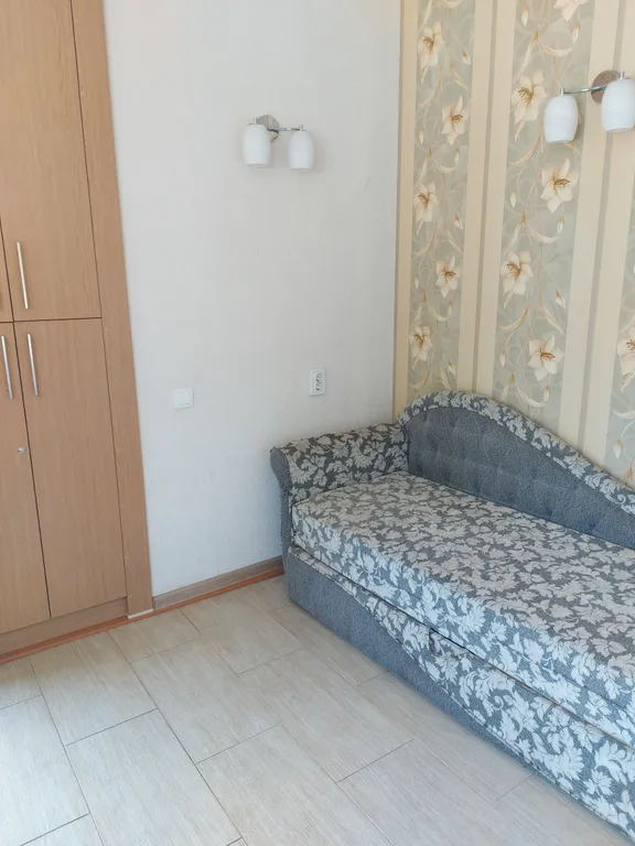 Двухкомнатный вариант с шикарной террасой