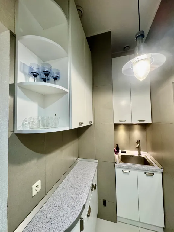 Новострой с панорамным видом на б. Пушкина