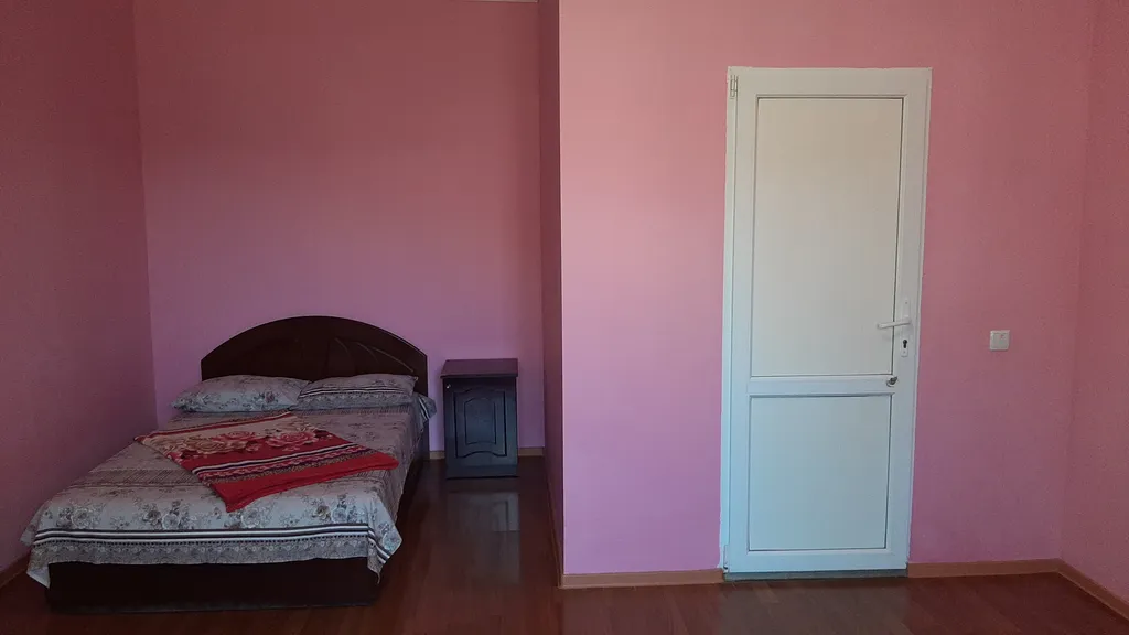 "Номер улучшенный с видом на горы"