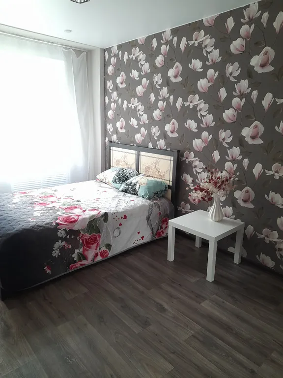 Уютная квартира в центре Нефтяников — аренда посуточно в Омск