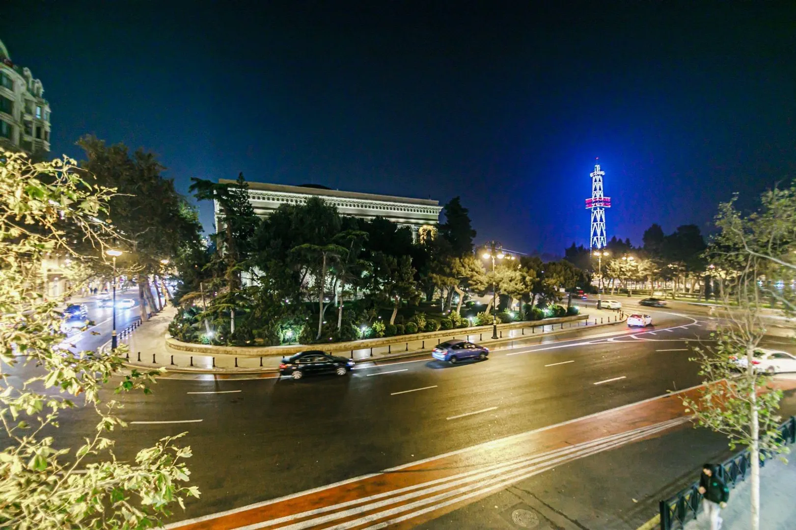 Фото