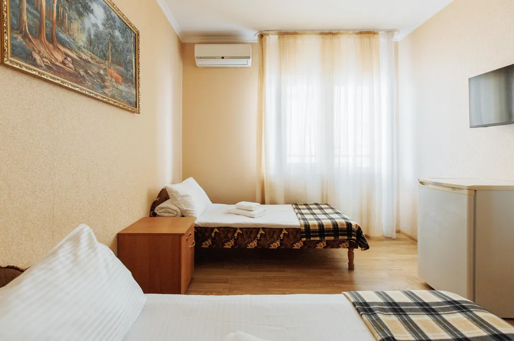 Квартира Трёхместный номер Комфорт с балконом — аренда посуточно в Адлер