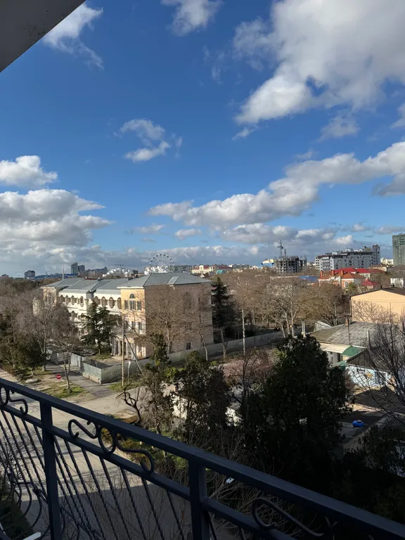 Просторная светлая квартира рядом с морем — аренда посуточно в Евпатория