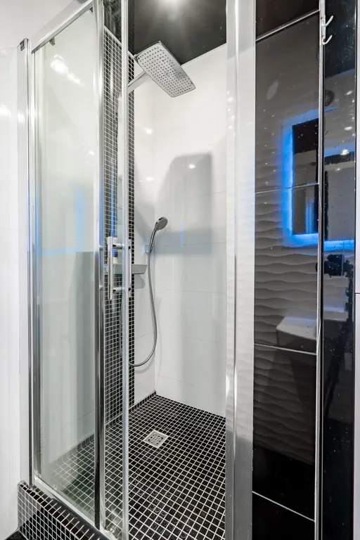 Современный апартамент в тихом районе Минска вблизи м. Молодёжная