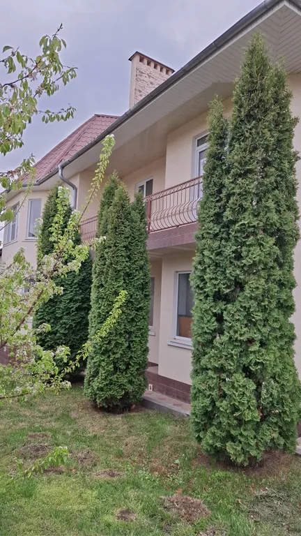 Шикарный коттедж в центре