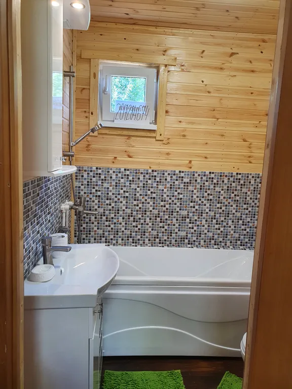 Уютный домик с садом на Азовском море