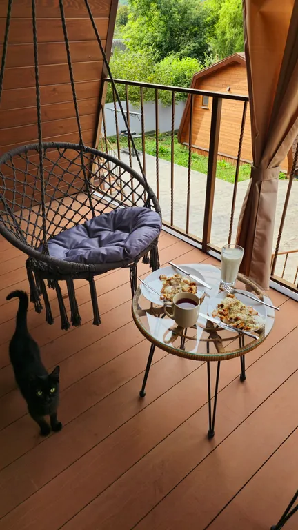 Коттедж Коттедж Шале с 1 спальней, кухня-гостиная с диваном и ванной комнатой — Мезмай